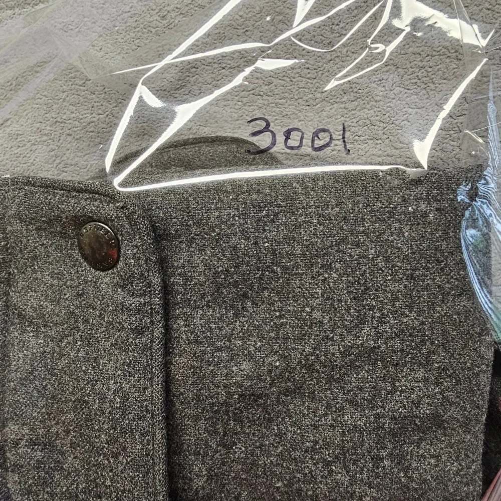 Banana Republic Puffer Vest Mens Small Gray Wool‎ Blend Lined Snap Inside Zip